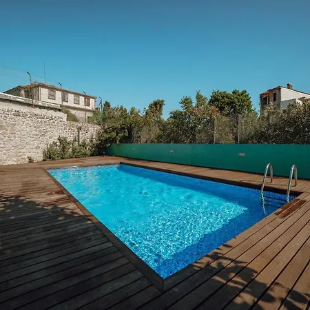 Apartment Pool By Homing Porto
